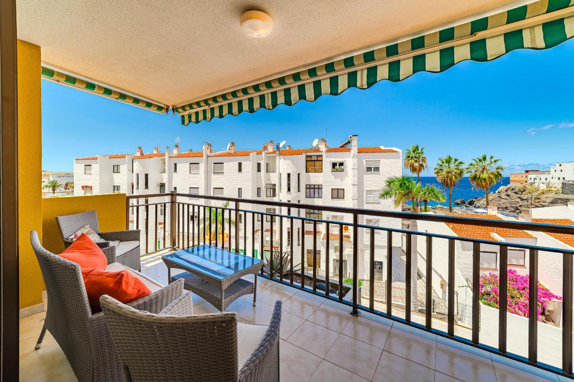 Family Apartment With 3 Bedrooms And Balcony Near Los Gigantes And Ocean Puerto de Santiago  Exteriör bild